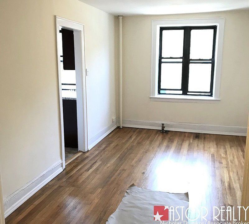 1st image of 3173 35th St APT 3F