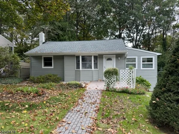 67 Oakland Ave, Rockaway Twp., NJ 07866