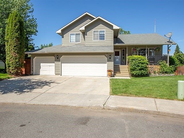 1st image of 3201 E Marie Ct