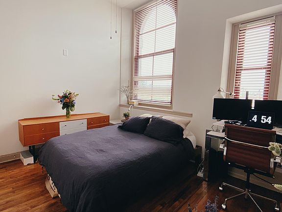 4th image of 1619 E Moyamensing Ave APT 301