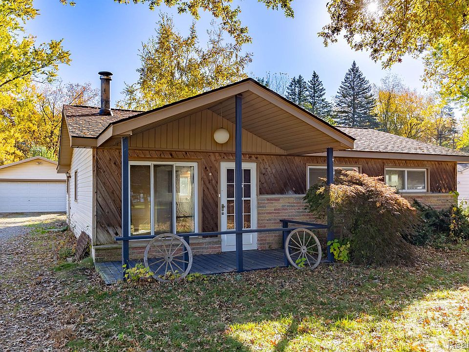1st image of 1020 Daffodil Dr