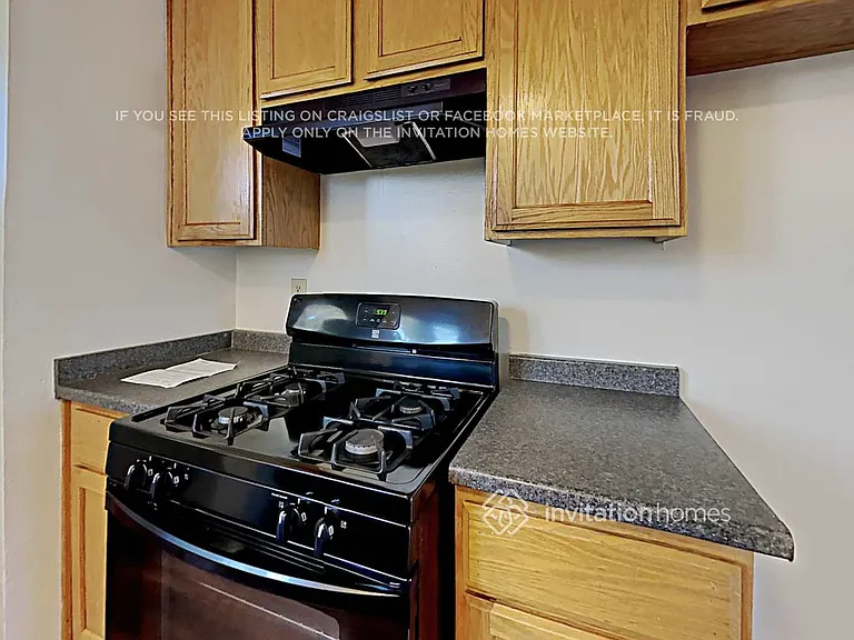 7913 Samantha Way — Photo 7