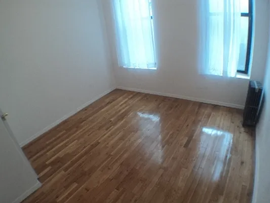 Rented by (Legacy) NY Quality Living Uptown | media 16