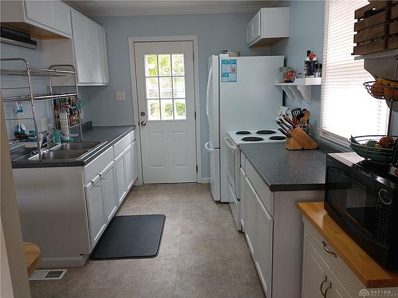 5th image of 2124 Courtland Ave
