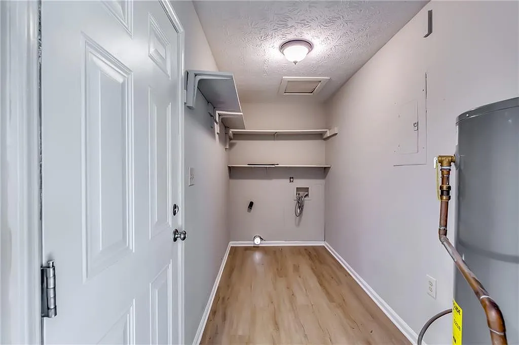 3 bed, 1164 sqft, $1,750 — Photo 4