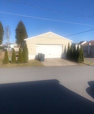 4th image of 26 Centre St