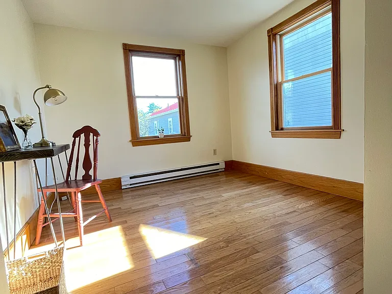 585 Walnut Hill Rd — Photo 5