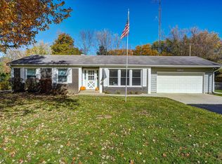 34310 Euclid Dr, Burlington, WI 53105