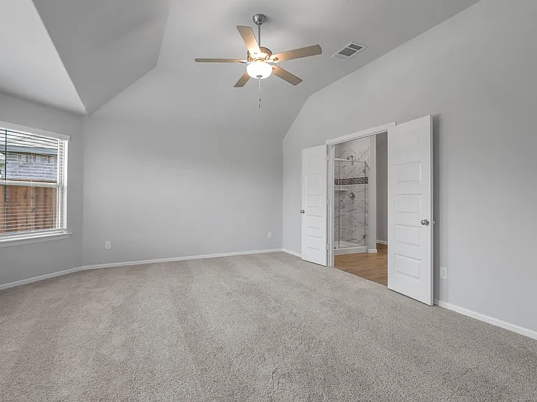 2755 Rambling Rd — Photo 12