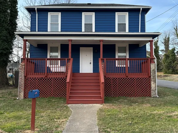 1530 Melrose Ave NW, Roanoke, VA 24017