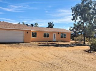 674 S Hassayampa Rd, Golden Valley, AZ 86413