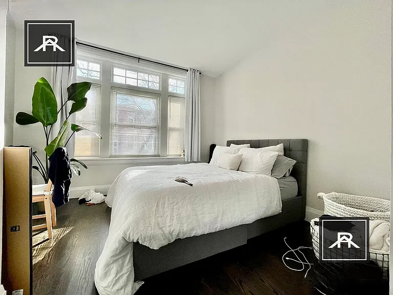 1 Strathmore Rd #3 — Photo 5