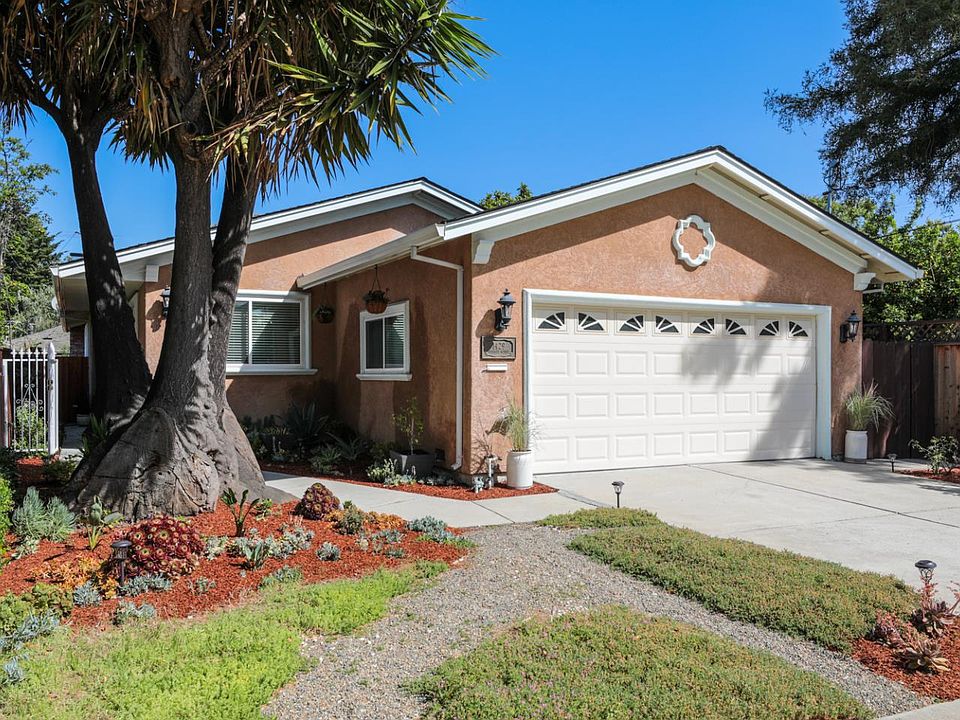 1st image of 1429 Yosemite Ave