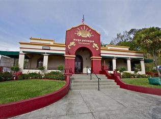 349 Enfrente Rd, Novato, CA 94949