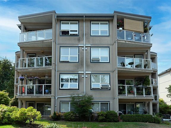 5th image of 3000 Oak St #403A