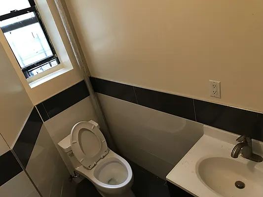 Rented by null | media 17