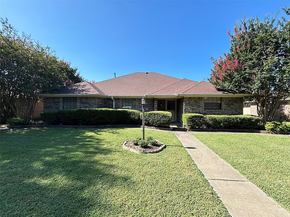 1st image of 113 Hollie Cir
