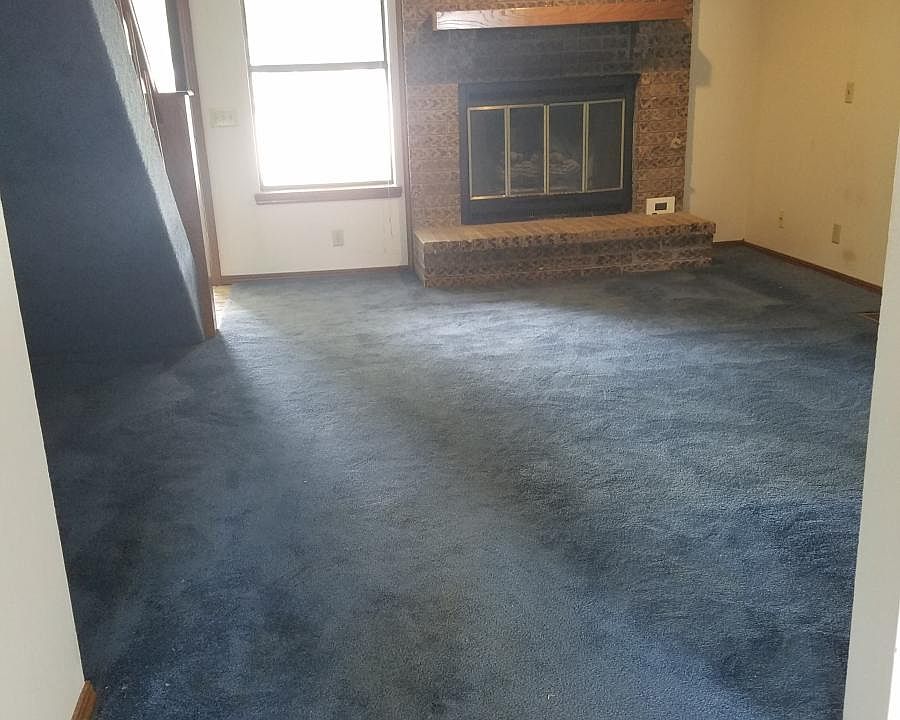 2nd image of 4705 Redbud St