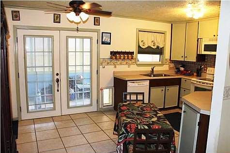 5th image of 6903 Weatherwood Dr