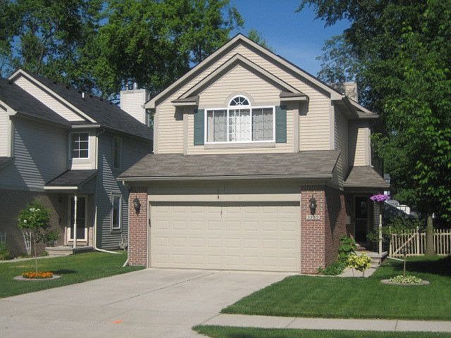 1st image of 3580 Gardner Ave