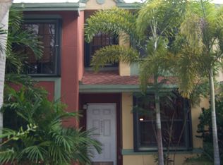 251 City View Dr, Fort Lauderdale, FL 33311