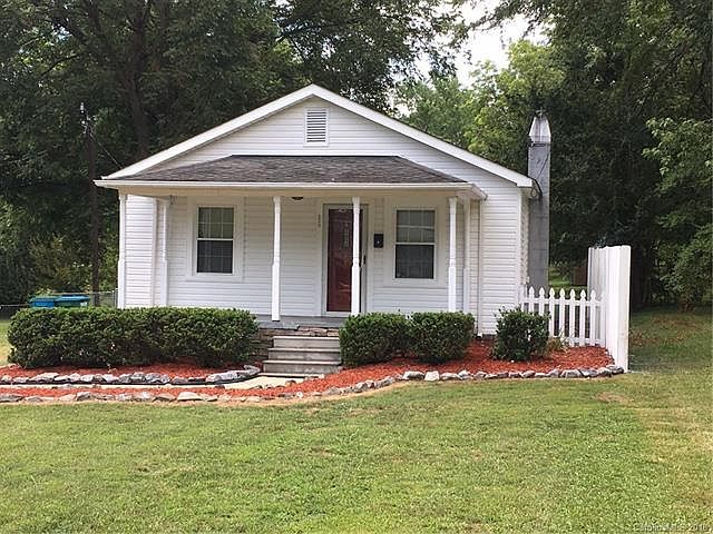 1st image of 209 W Lee Ave