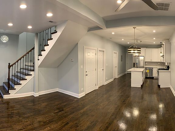5th image of 2107 S 57th Ave
