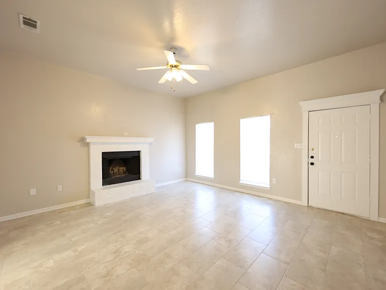 2100 Wheeler Ave — Photo 7