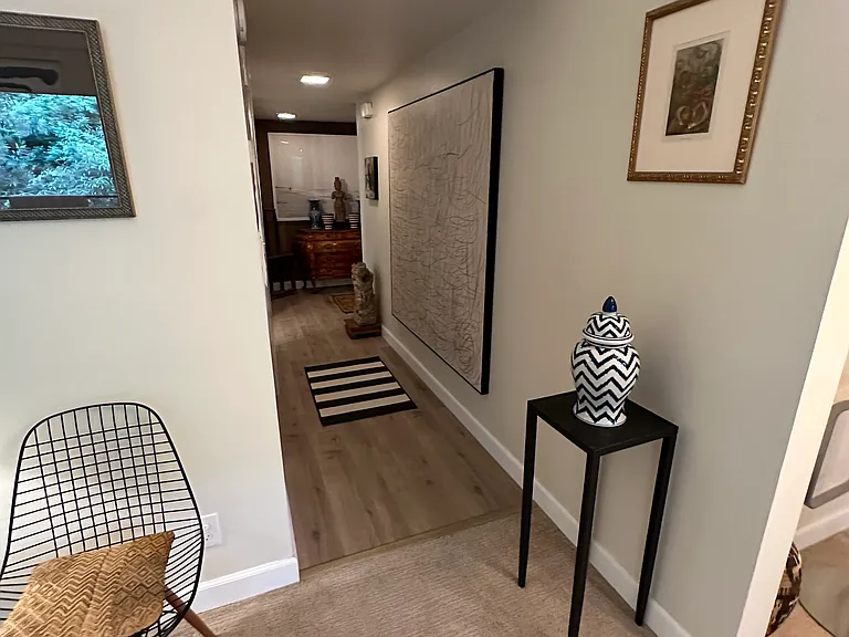 6708 Hillpark Dr #303 — Photo 4