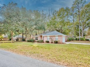 4588 Top Flight Dr, Crestview, FL 32539