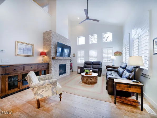 1144 N 455 W Bldg 3, Midway, UT 84049