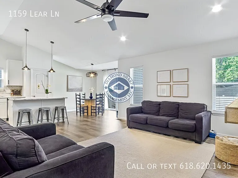 1159 Lear Ln — Photo 6