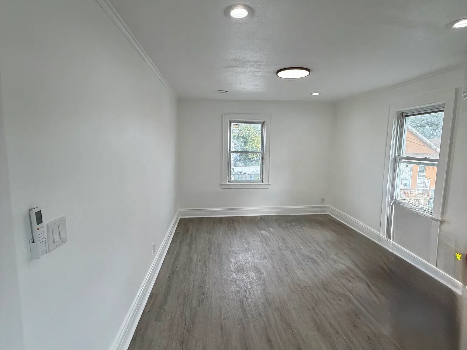 2 bed, 800 sqft, $2,800 — Photo 1