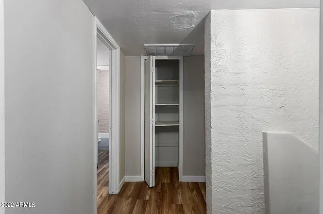 1348 E Brill St #1 — Photo 12