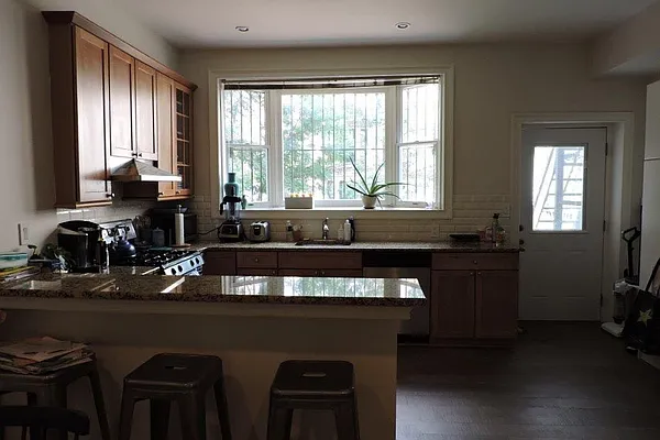 Rented by Brown Harris Stevens | media 38