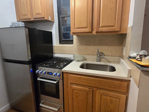 166 West 83rd Street image 1 of 4