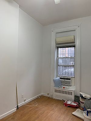 5th image of 323 W 51st St Floor 2