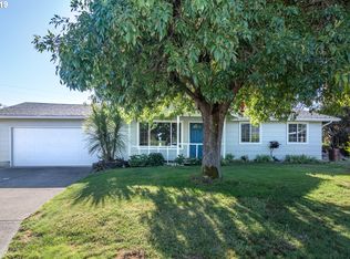 2021 Bel Air Ct, Roseburg, OR