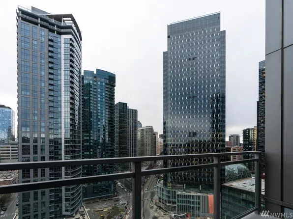 820 Blanchard St Unit 1906, Seattle, WA 98121