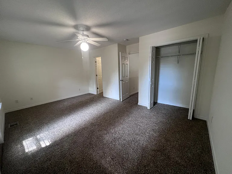 160 Jacksons Run #G3 — Photo 9