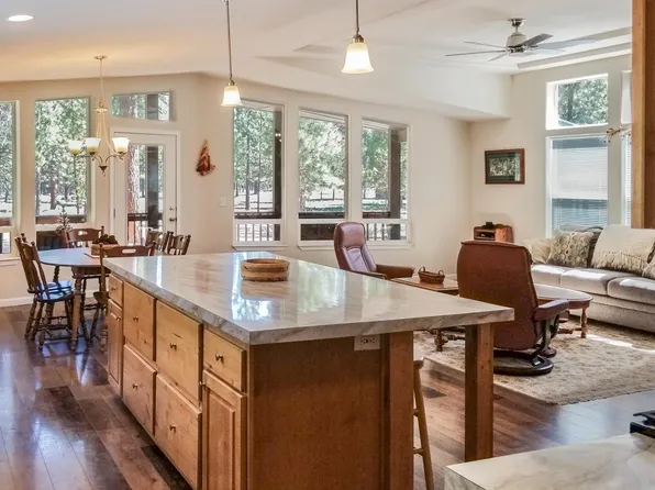 1879 Iron Wheel Ct, La Pine, OR 97739