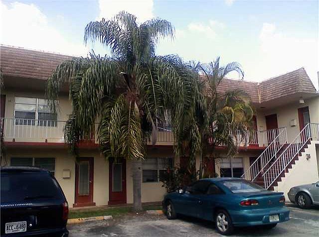 1st image of 2506 Pierce St APT 2B