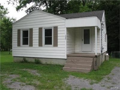 1322 N West End Blvd, Cape Girardeau, MO, 63701