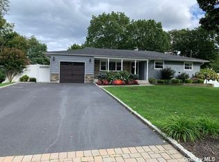 31 Washington Ave, Pt Jefferson Station, NY 11776