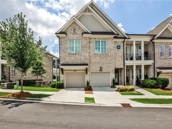 4965 Sealy Cir, Peachtree Corners, GA 30092