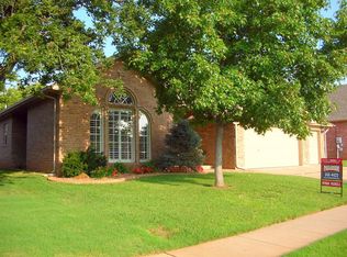 15605 Summit Parke Dr, Edmond, OK 73013