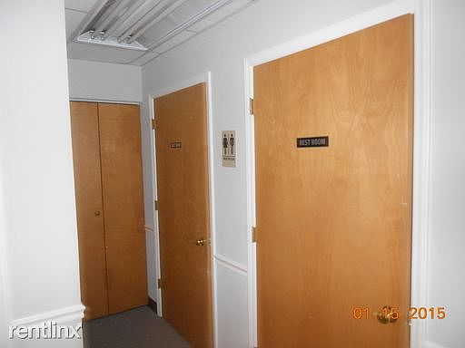 4th image of 214 E Franklin Blvd