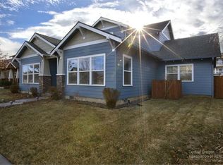 2937 NE Red Oak Dr, Bend, OR 97701