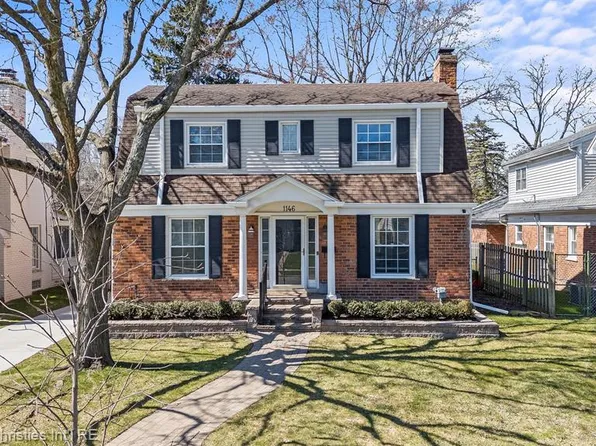 1146 Henrietta St, Birmingham, MI 48009
