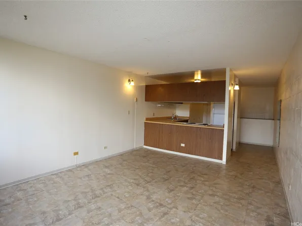 46-259 Kahuhipa St #B-101, Kaneohe, HI 96744